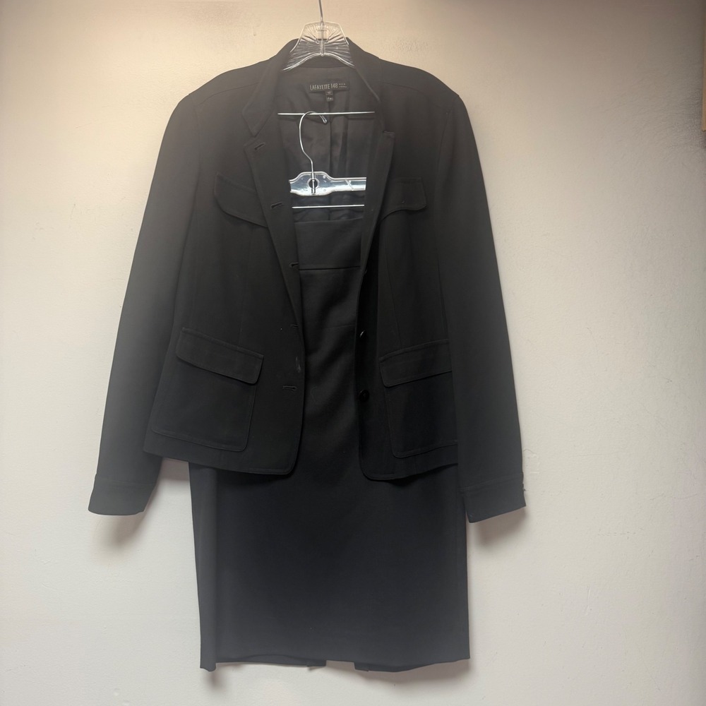 Lafayette 148 New York Skirt Suit Women 12/8 Black Excellent Blazer Sheath Set